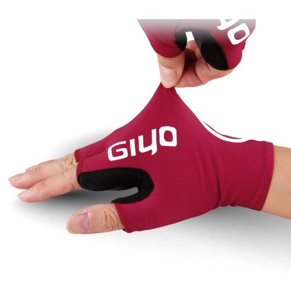 Giyo Half Finger Bike Gloves - Image 5